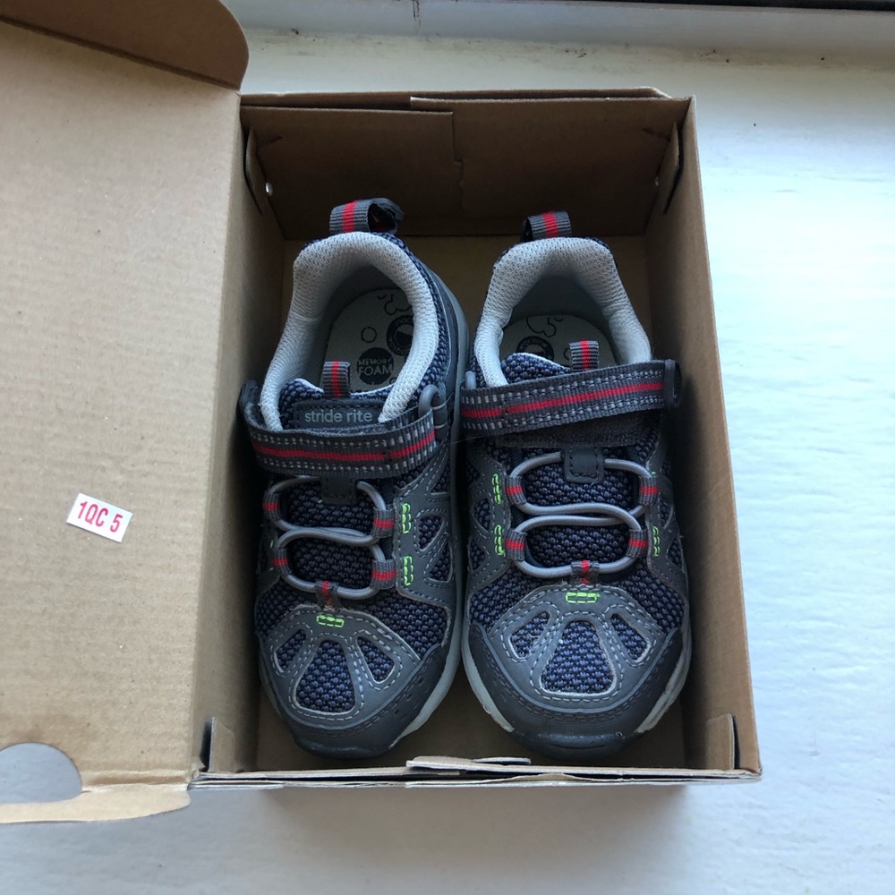 Stride Rite Boys Tennis Shoes